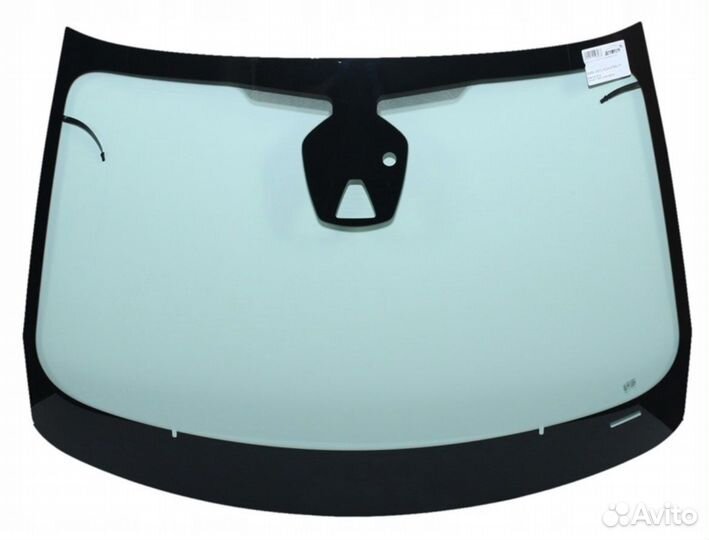 Лобовое стекло BMW i8