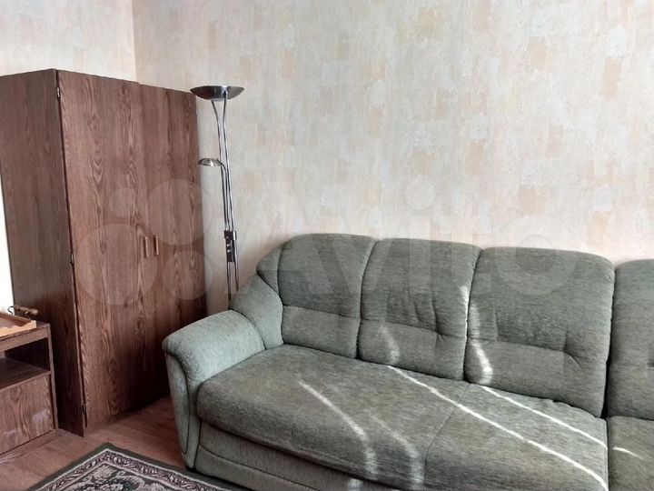 2-к. квартира, 54 м², 10/16 эт.