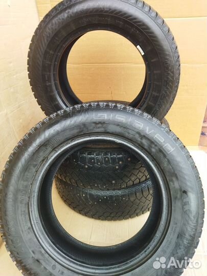 Gislaved Nord Frost 200 SUV 215/65 R16 102T