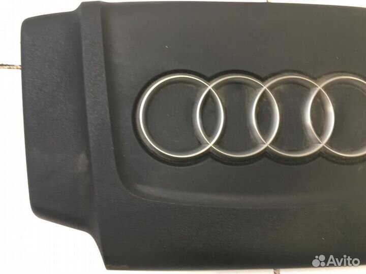 Накладка декоративная Audi A6 C7 4G5