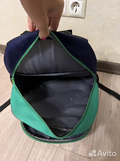 Рюкзак школьный