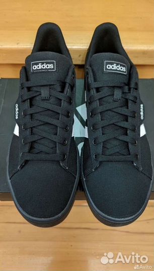 Кроссовки Adidas 40 и 41.5 размер оригинал