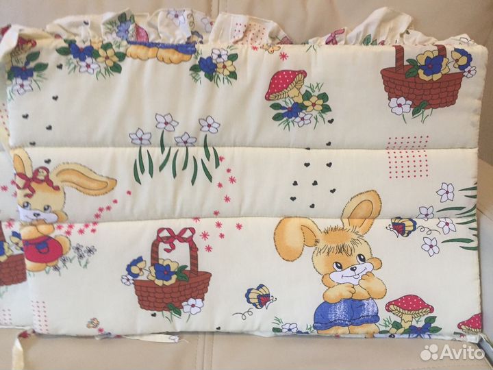 Бортики на детскую кроватку с комплектом постельно