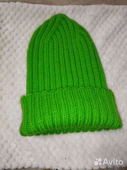 Детская вязаная шапка бини ручной работы новая