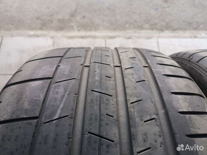 Pirelli P Zero 235/35 R20 и 265/35 R20 88Y