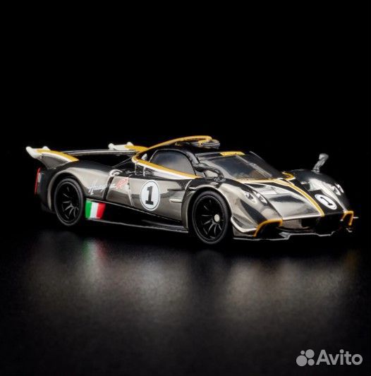 Hot Wheels RLC Pagani Huayra R