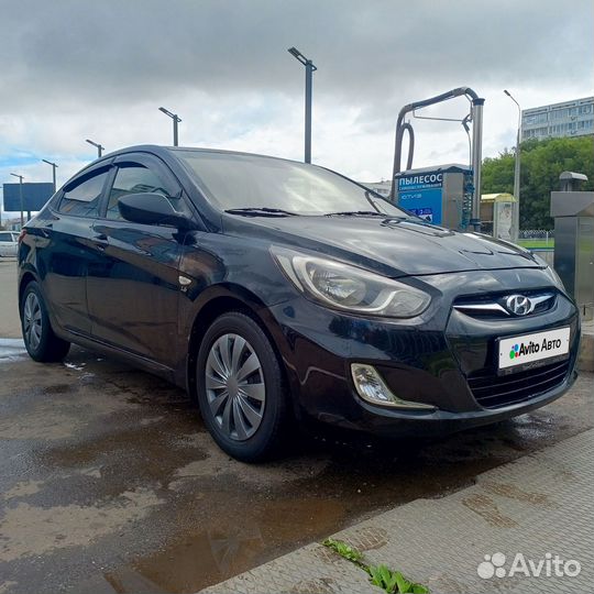 Hyundai Solaris 1.6 МТ, 2011, 194 250 км