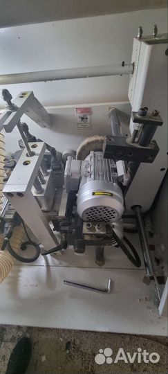 Кромкооблицовочный станок бу