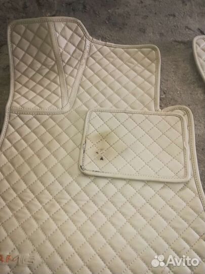 Автомобильные коврики mercedes