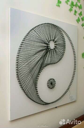 Картина Инь Ян. Материал дсп 90*90 см. Шурупы,нить