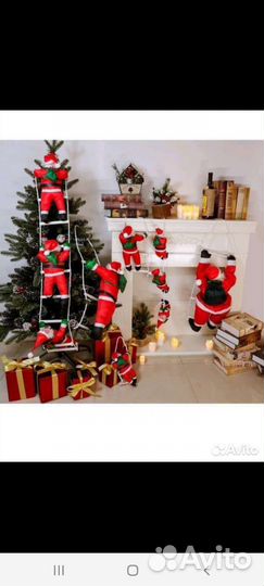 Дед мороз на лестнице для декора