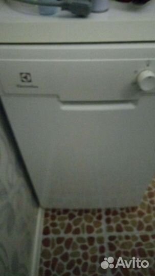 Посудомоечная машина Electrolux