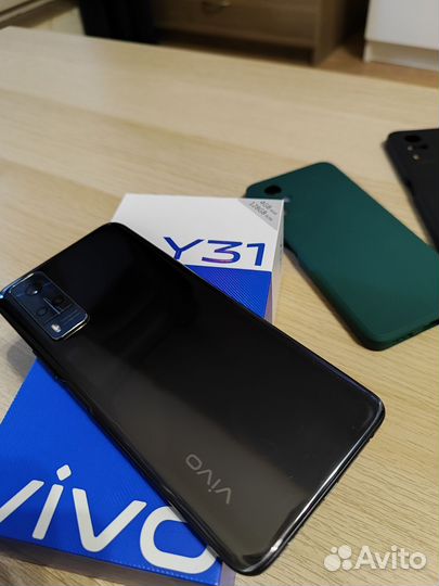 Телефон vivo Y31