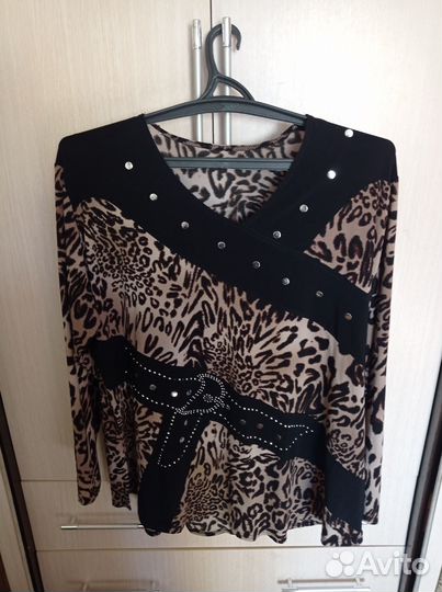 Нарядная кофточка большого размера