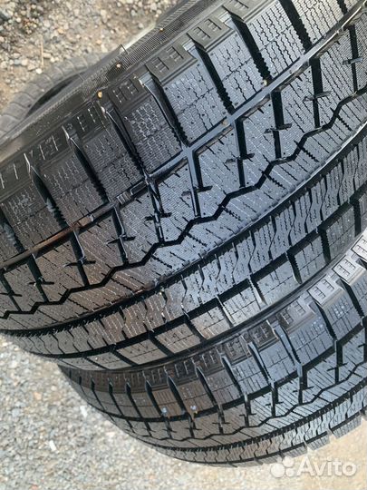 Sailun Ice Blazer Arctic 215/55 R16