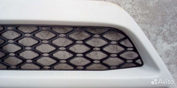 Решетка бампера Kia-rio