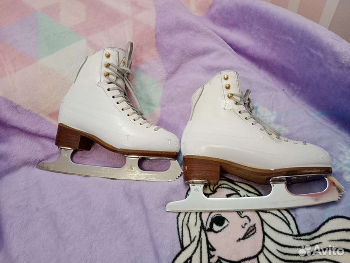 Фигурные Коньки jackson freestyle 2c