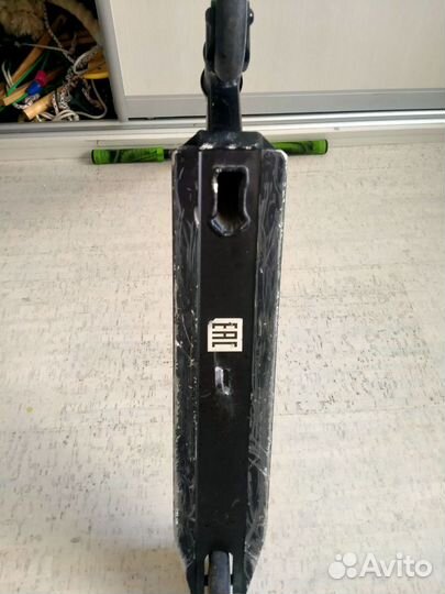 Самокат трюковой