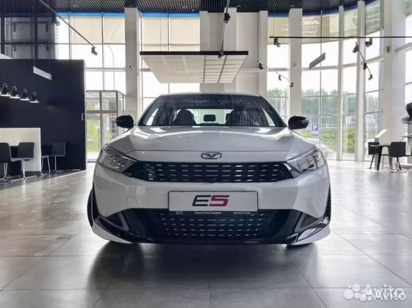 Kaiyi E5 1.5 CVT, 2023