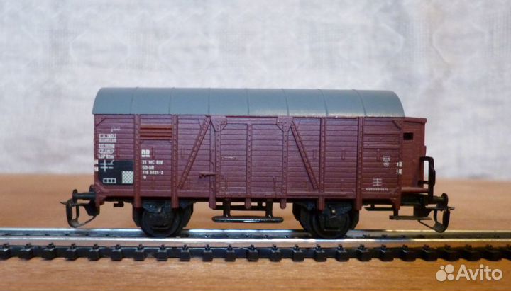Вагон товарный с тамбуром (Лот 10)