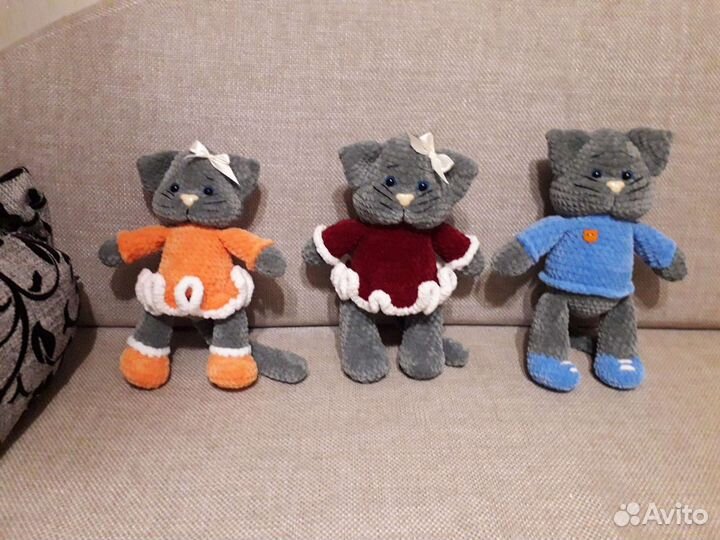 Кошечка связанная крючком