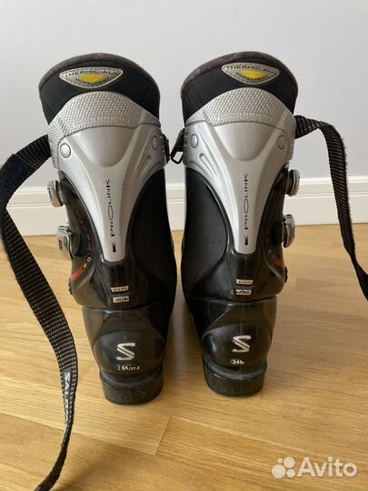 Горнолыжный комплект, ботинки, лыжи и палки