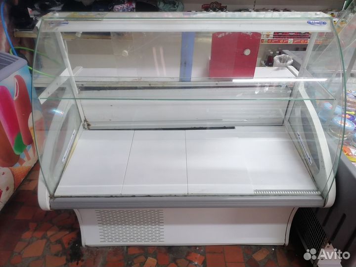 Холодильные витрины. Морозильные лари. Холодильник