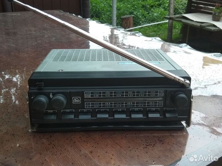 Радиоприемник Урал-авто-2