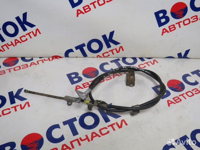 Трос ручника Право toyota ractis NCP100, SCP100