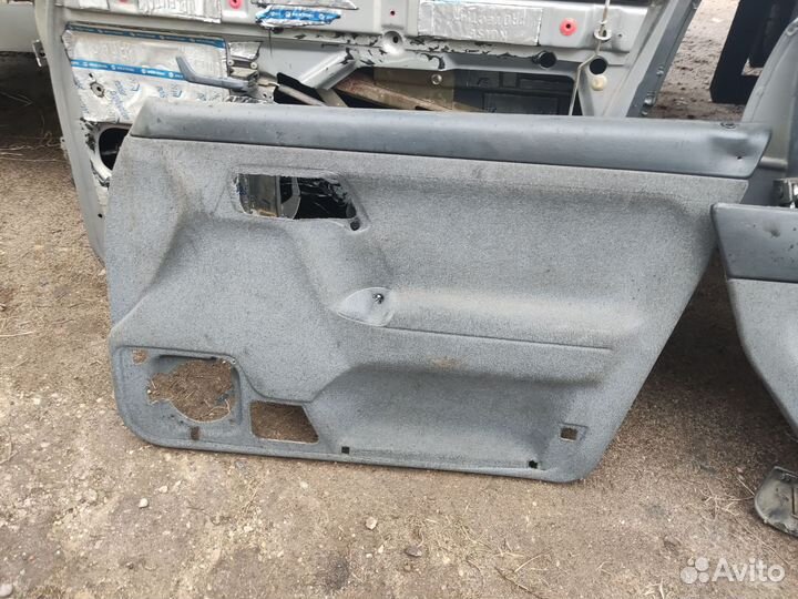 Дверные карты ваз 2110