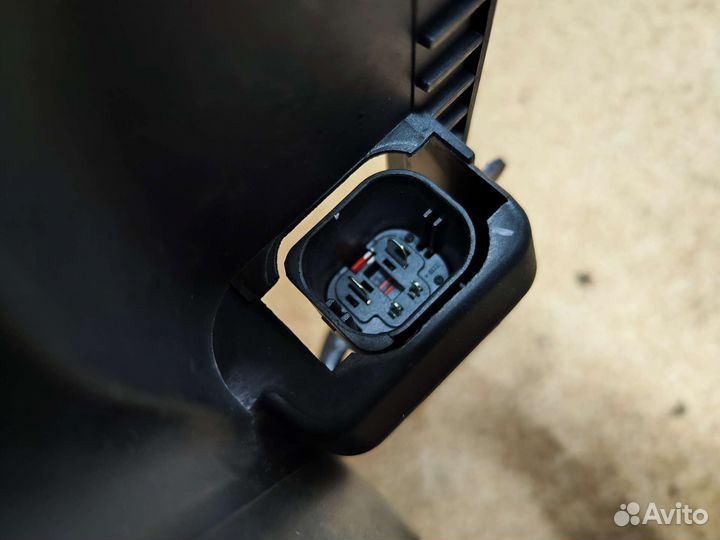 Вентилятор охлаждения Мерседес 204 212 207