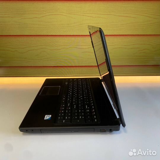 Быстрый ноутбук Lenovo SSD