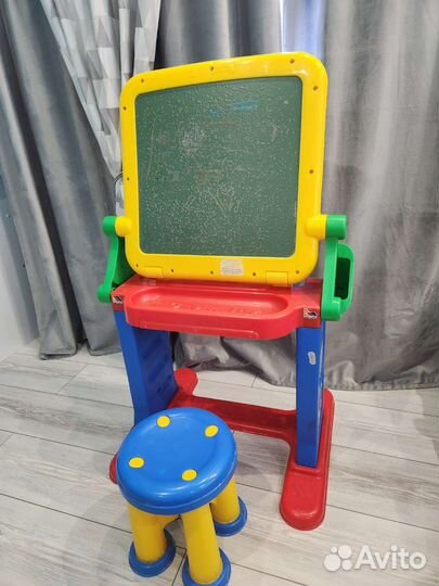 Детский стол мольберт molto