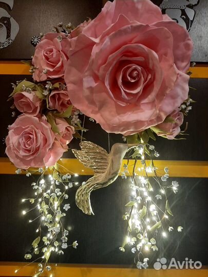 Панно Розы с колибри. Светильник. Картина. Подарок