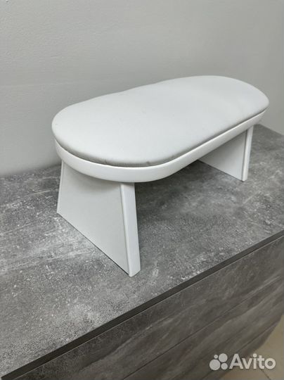 Подставка для рук маникюрная