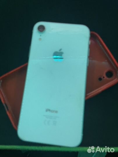 iPhone Xr, 64 ГБ