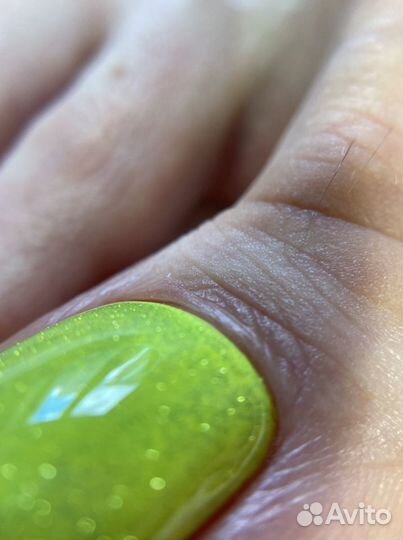 Маникюр, педикюр