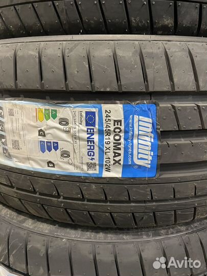 Kapsen Headking S2000 235/45 R18