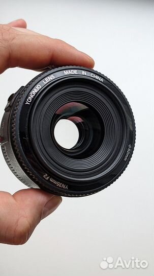 Объектив YongNuo 35mm F2 Canon EF