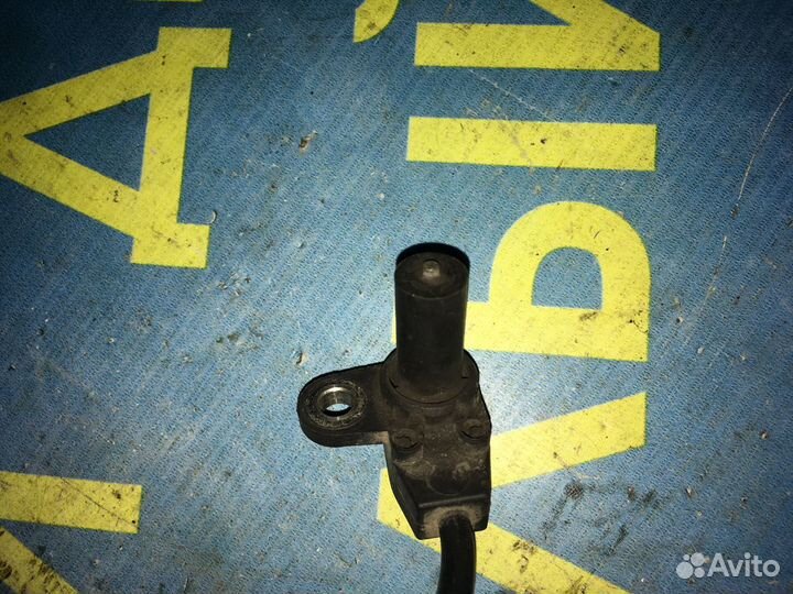 Датчик положения коленвала Renault Safrane 2