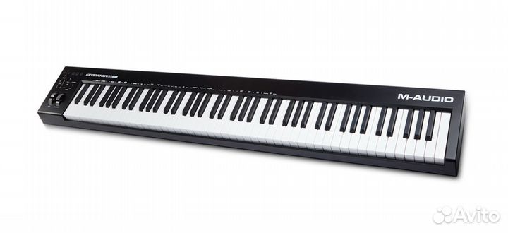 Midi клавиатура Novation Launchkey 88