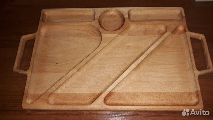 Большой поднос менажница с ручками из бука