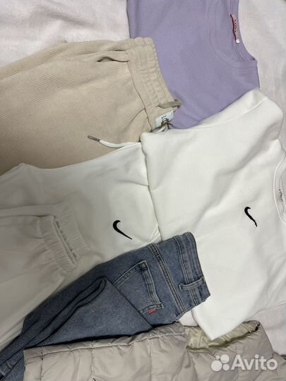 Пакет женской одежды на весну 44