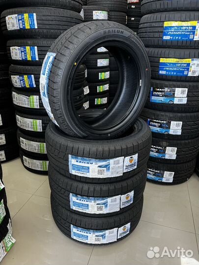 Sailun Ice Blazer Arctic 215/50 R17 91T