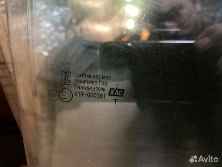 Стекло двери заднее Kia Rio 3 2014
