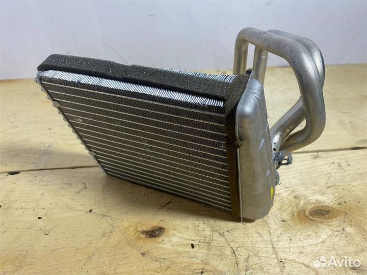 Радиатор отопителя VW Passat (B7) 2011