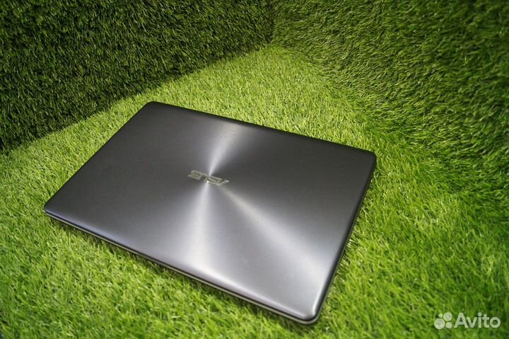 Стильный и быстрый металлический asus для игр