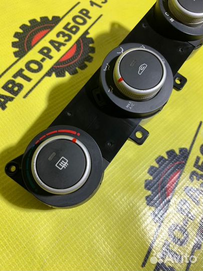 Блок управления печкой Kia Ceed ED G4FC 2010-2012