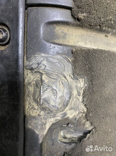 Клапанная крышка Peugeot 308 (EP6 )