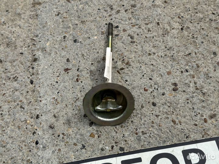 Болт крпеления запсного колеса Lifan Solano